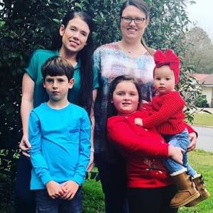 Meet your Posher, Lori